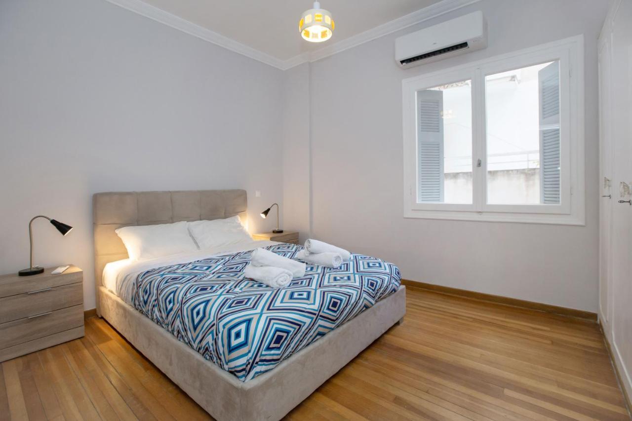 Isora By Ghh Apartment Athens